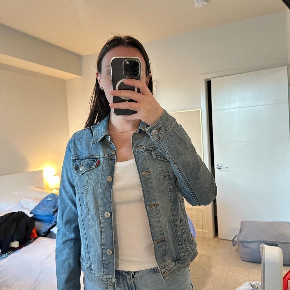 Levi's Women's Blue Denim Jacket
